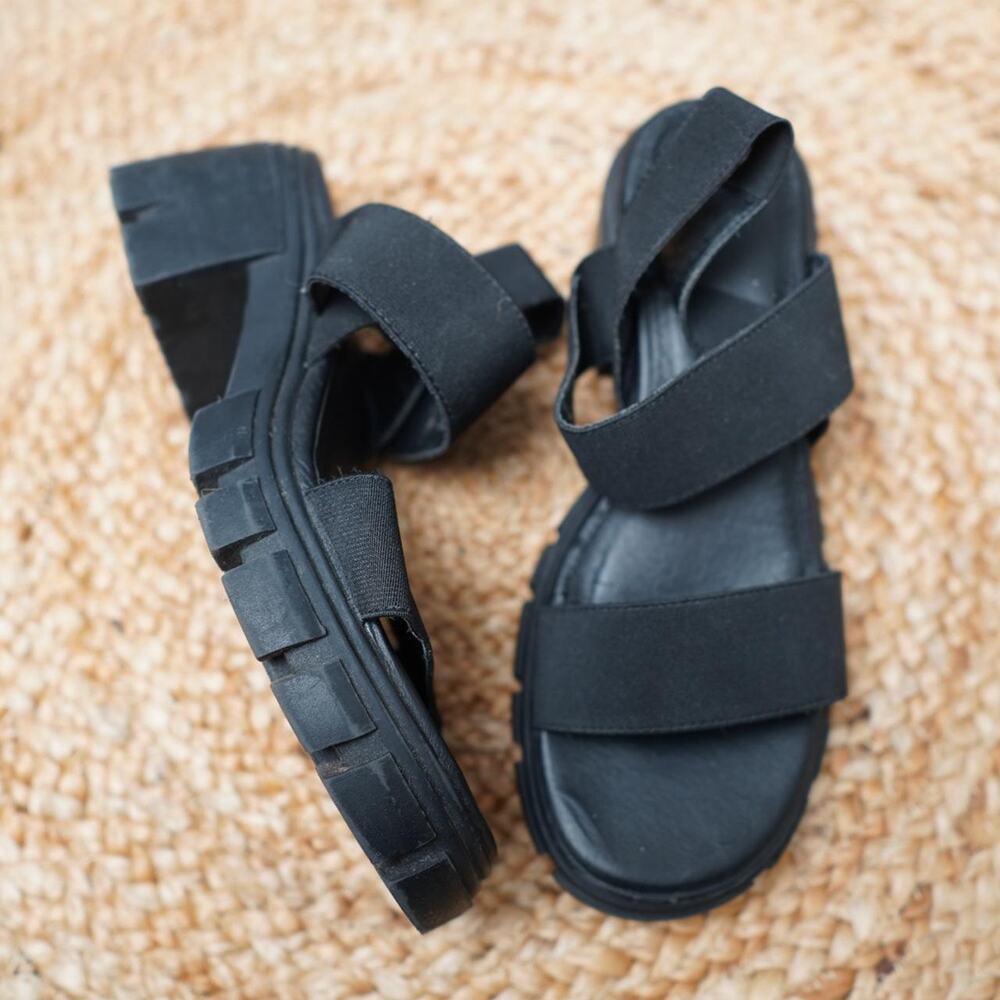 Unbranded Black Lug Sole Sandals Womens 6.5